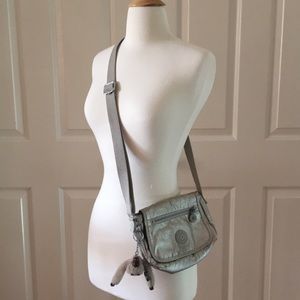 (LIKE NEW) Silver metallic crossbody bag